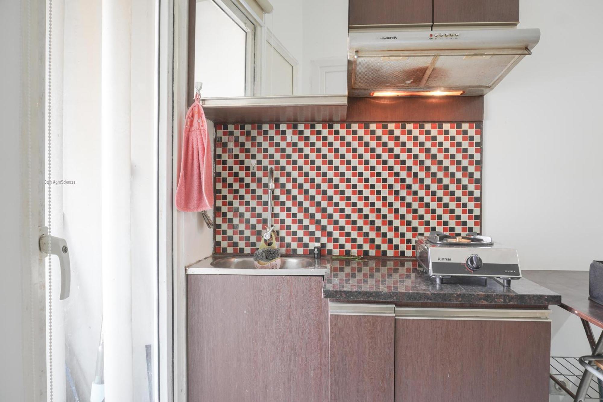 And Comfy 2br At Pramuka By Travelio *