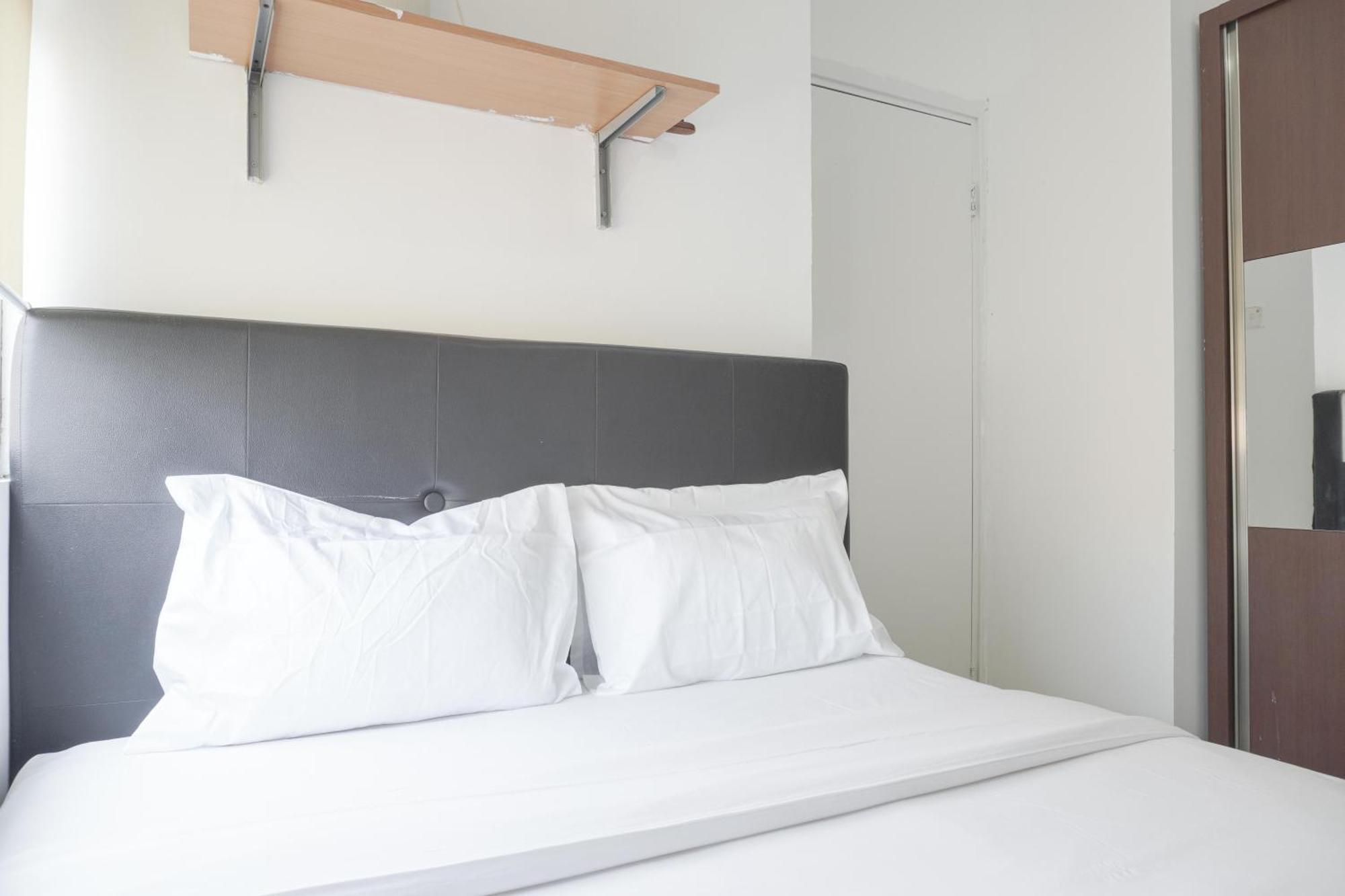 And Comfy 2br At Pramuka By Travelio *